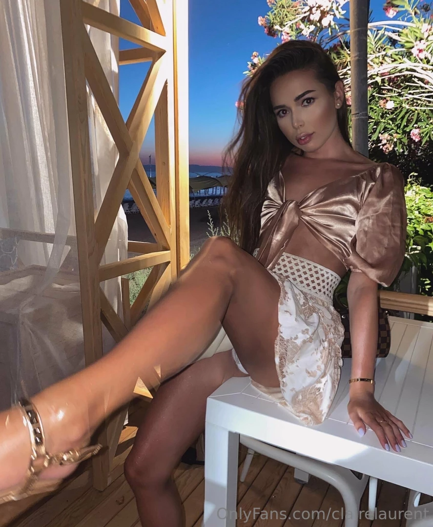 Follow me on my vip account for special vip treatment petrakaroshova 