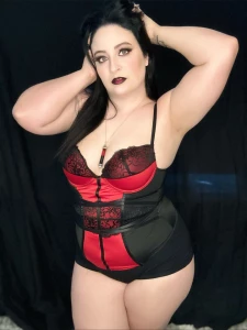 Do you like my emo goth side pick your fave