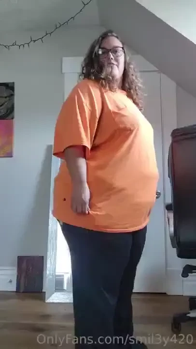 What i wore shopping on top and underneath 