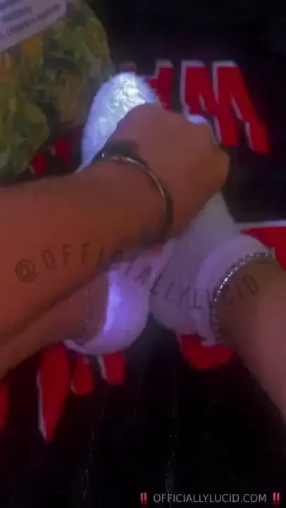 Love my new set anyone want to put it their mouth 