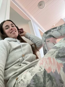 Mmm fuck as i sit here in my pajamas i just can t help myself i get so