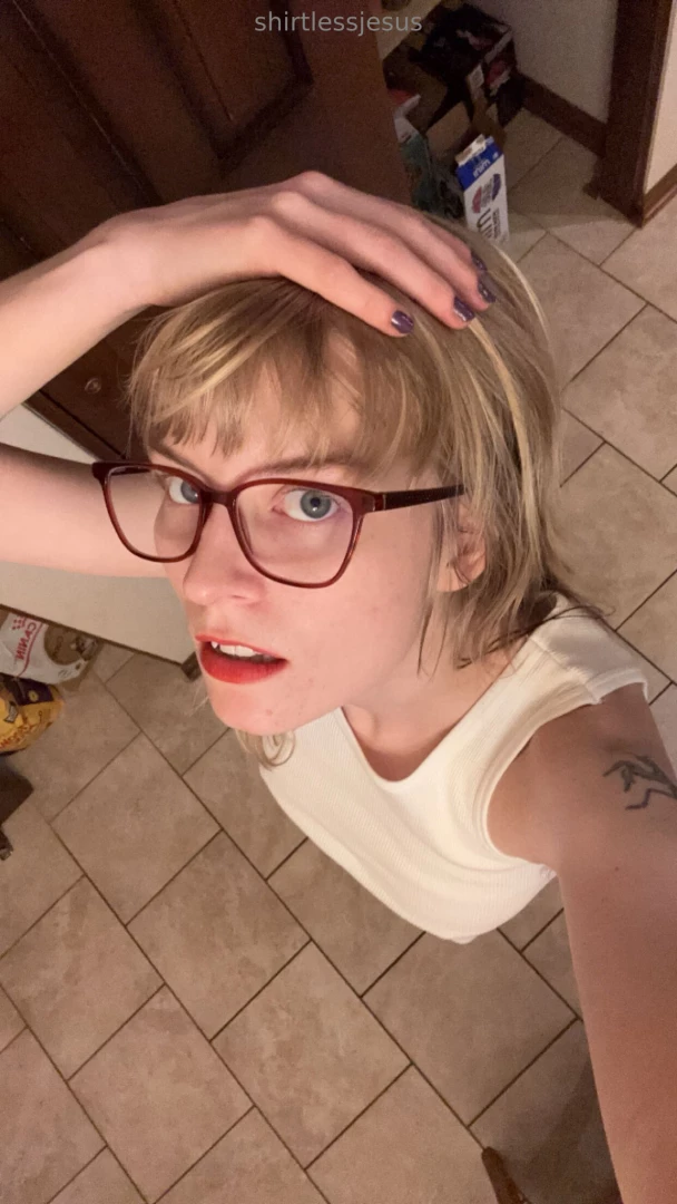 Got glasses and now i can see again what do you think 