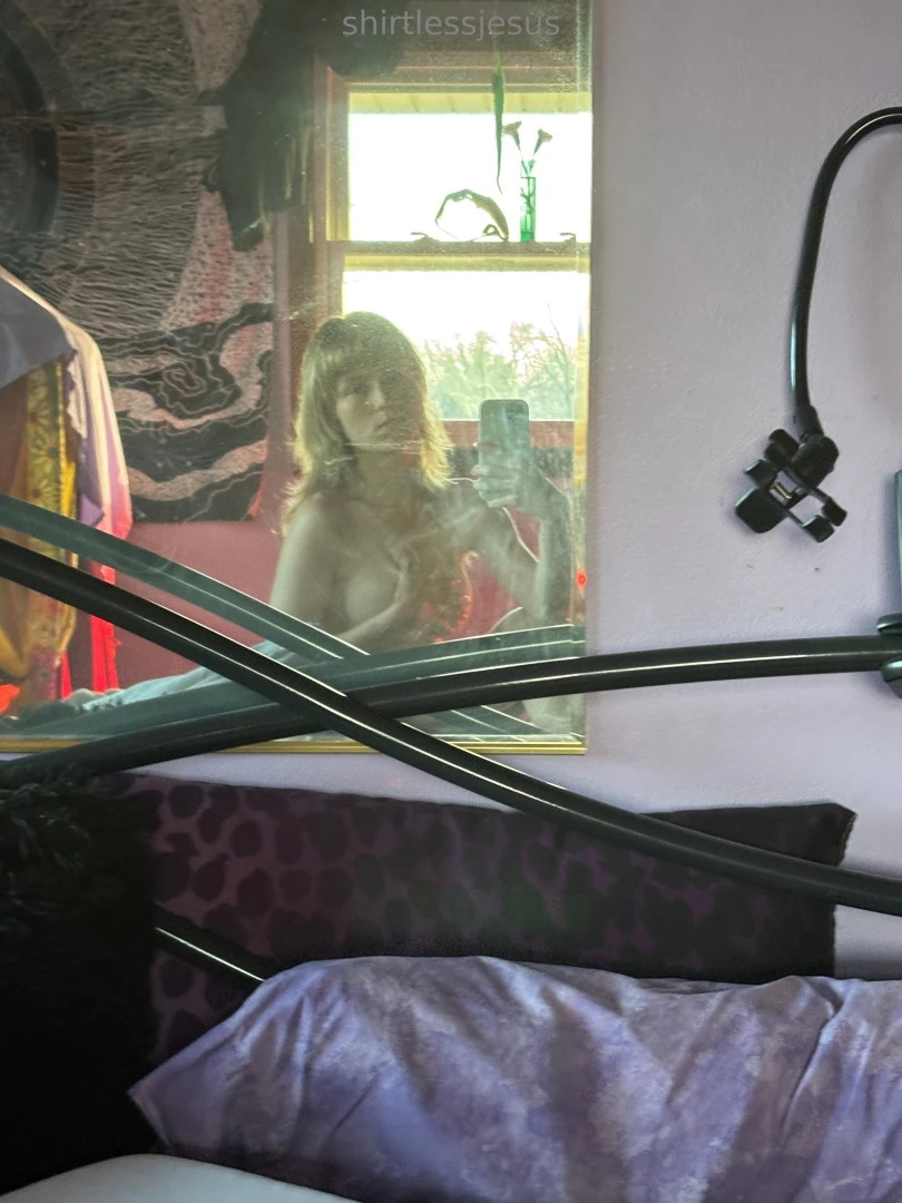 Good afternoon what should we do together to celebrate 10k disciples 