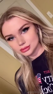 Been working on my cum fuck me eyes how s it looking