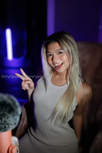 Your fave girl just checkin in