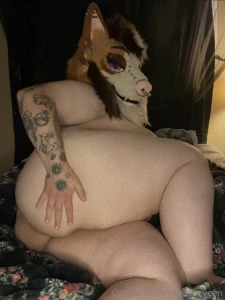 Oh she s got something to show you