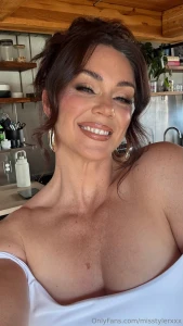 Tell me your freakest friday night experience part 1