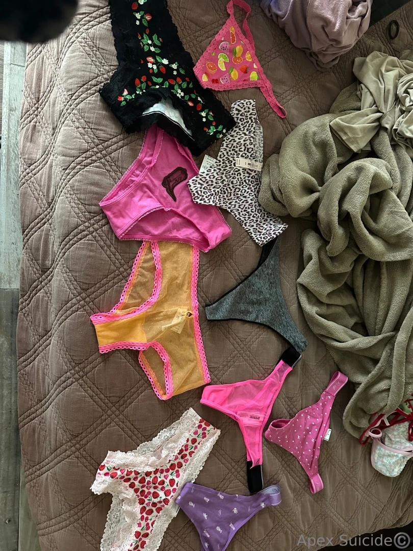 New panties cause people bought almost all the ones i had lol should i 