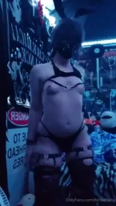 Summer bun bun bouncing around