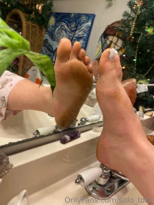 Left stinky dirty foot right stinky dirty foot part 1