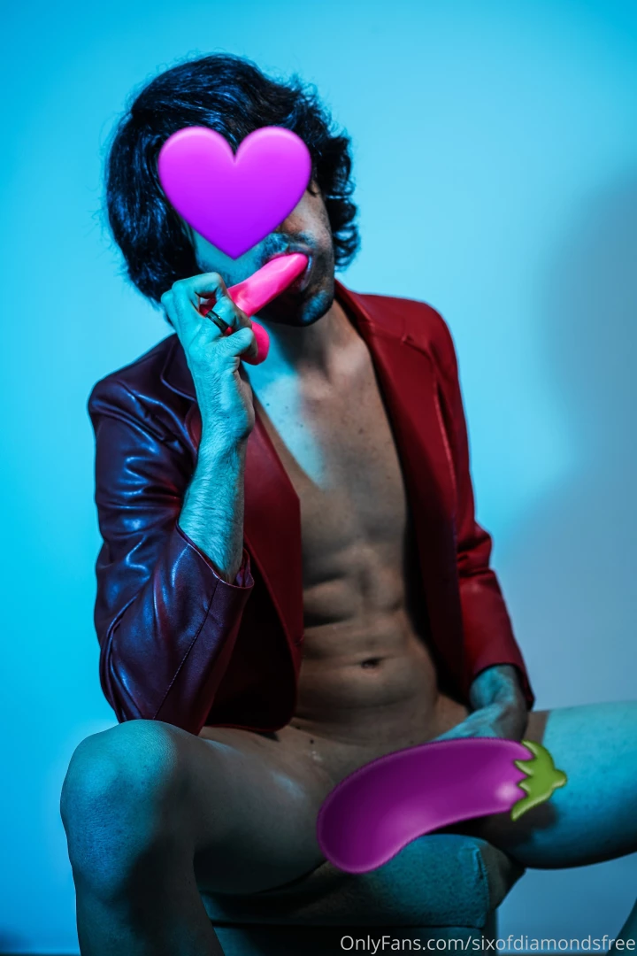 I love leather jackets 