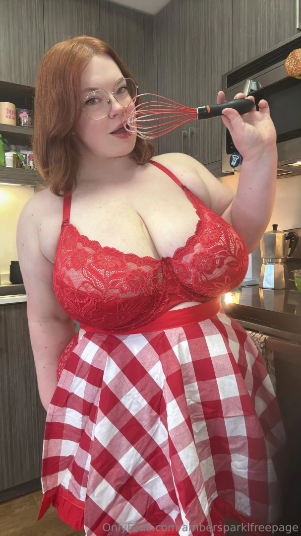 To chat with me and to see nudes subscribe to my vip page ambersparkl part 1 