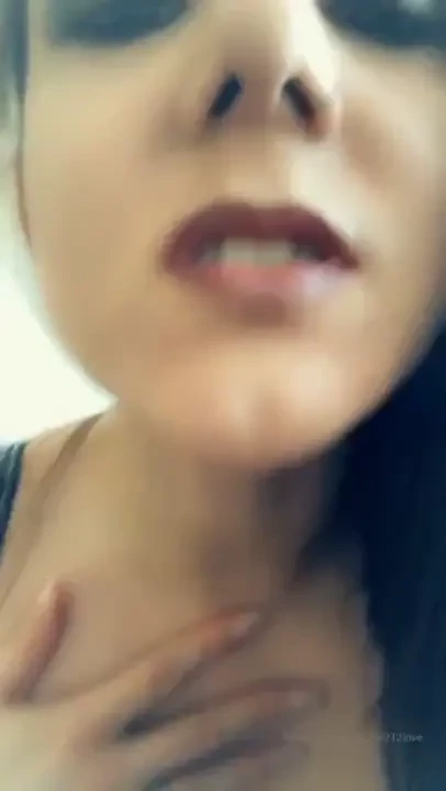 Who s going to play with me today cam sexting and customs available 