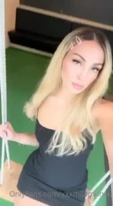 Am i sexy in this dress