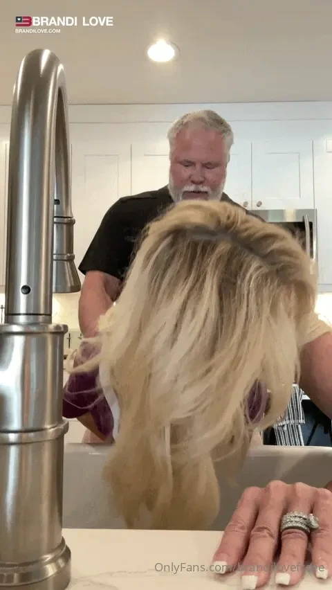 Stepford wife adventures - free use wife gets fucked and creampied 