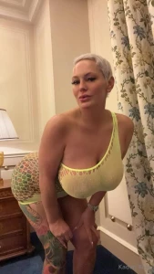 Hey daddy wanna join and have fun with me