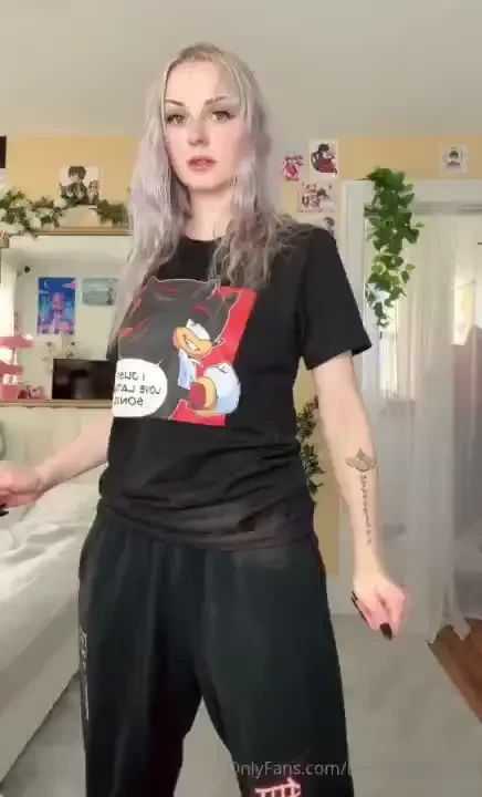 Benefits of having me as your online cosplay gf i appreciate all of 