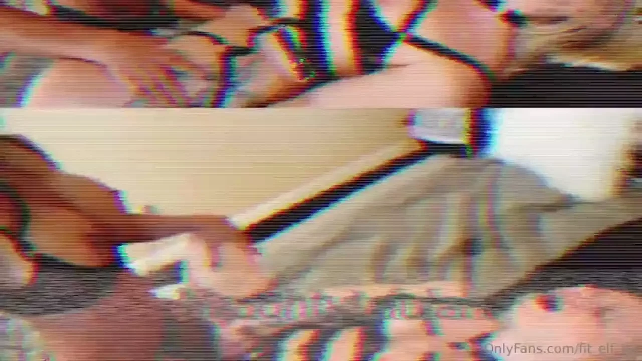 Muscle mommy double strap flip fuck we both wear our cocks while 