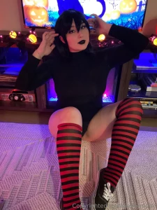 Mavis makes content ahaha i just posted a bunch of new cosplay pics part 1