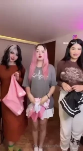 Por si no lo hab as visto en mi of de paga fabii puffle hay un video