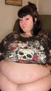 Taking a break while doing my hair to graze on some eclairs and watch