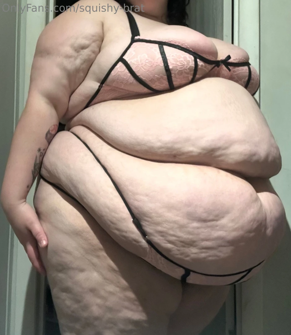 Re-purchased my favorite lingerie in the same size i think its a bit 