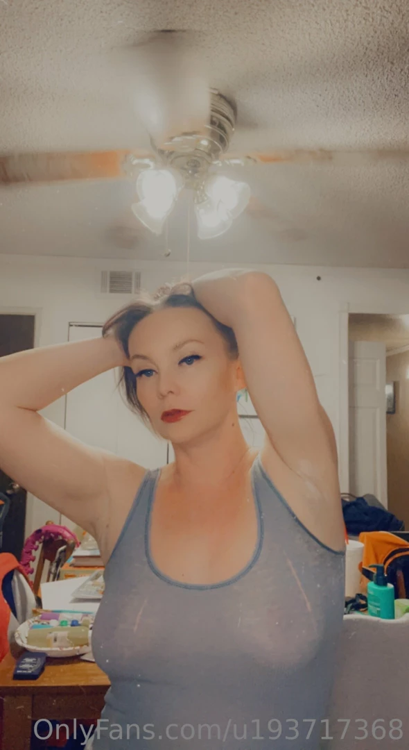 Just because i need new stuff to take new pictures in help me get new part 3 