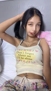 I bet you d grab my hair just like this while i go down on you wouldn