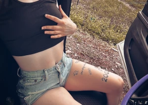 This sunshine makes me wanna drive to a pretty view and pull my out part 3