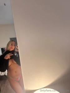 I m back from my walk and ngl i m kinda feeling aroused what about you