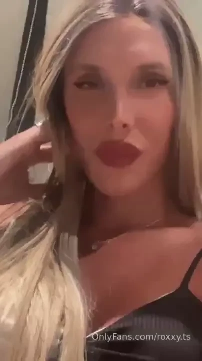 I m sending you kisses to make your dreams even brighter 