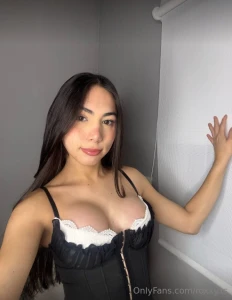 She s on fire natatsgirl she has everything you need from juicy tits