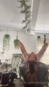 Tell me i m cute so i know it s real