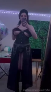 Gonna push back the stream half an hour 10 30pm est to be able to get