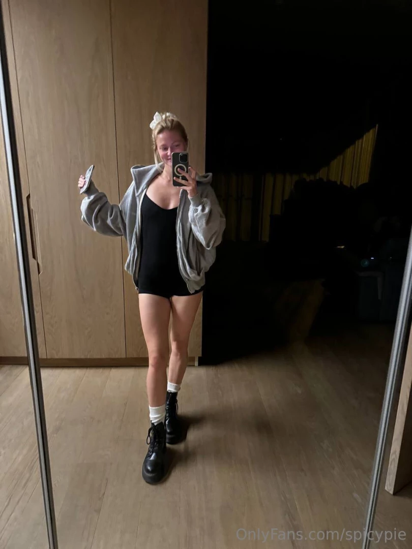 This evening would be even warmer with you by my side 