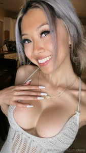 Say hi and i ll send you a little secret