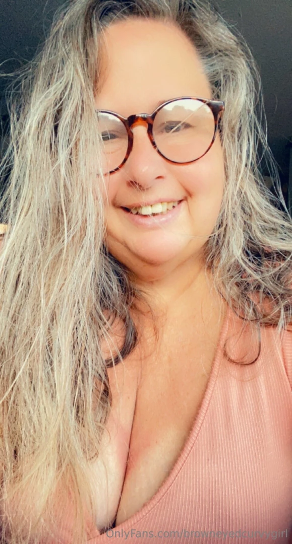 One day closer to the weekend hope you had a great day part 1 