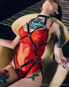 Stella_simpson a stunning brunette with tattoos and asian features who part 19