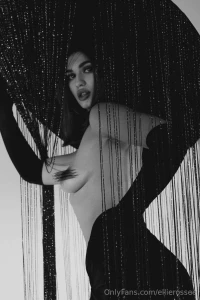 Mary_red crazy beauty mary_red dick tamer hottie with experience loves part 787