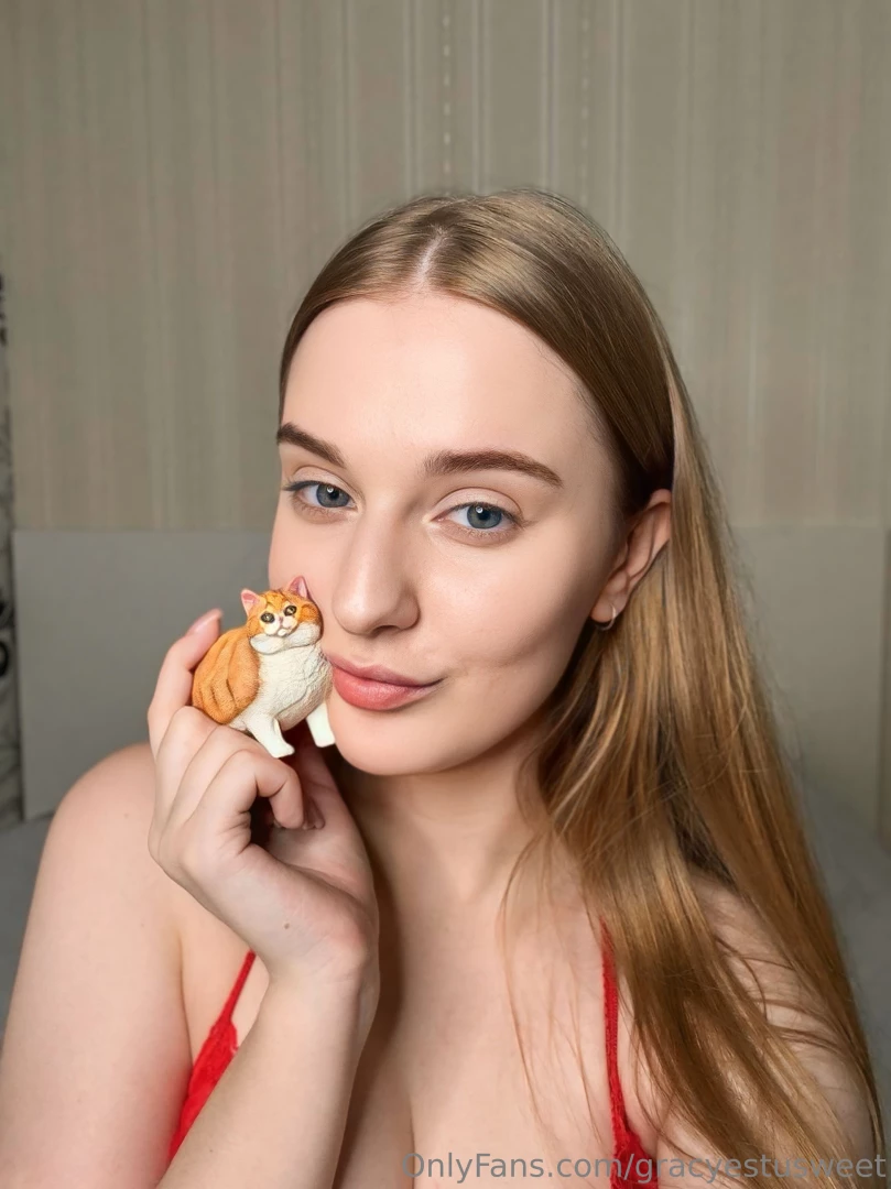 I love finding these little cat figurines - they re like little pieces 