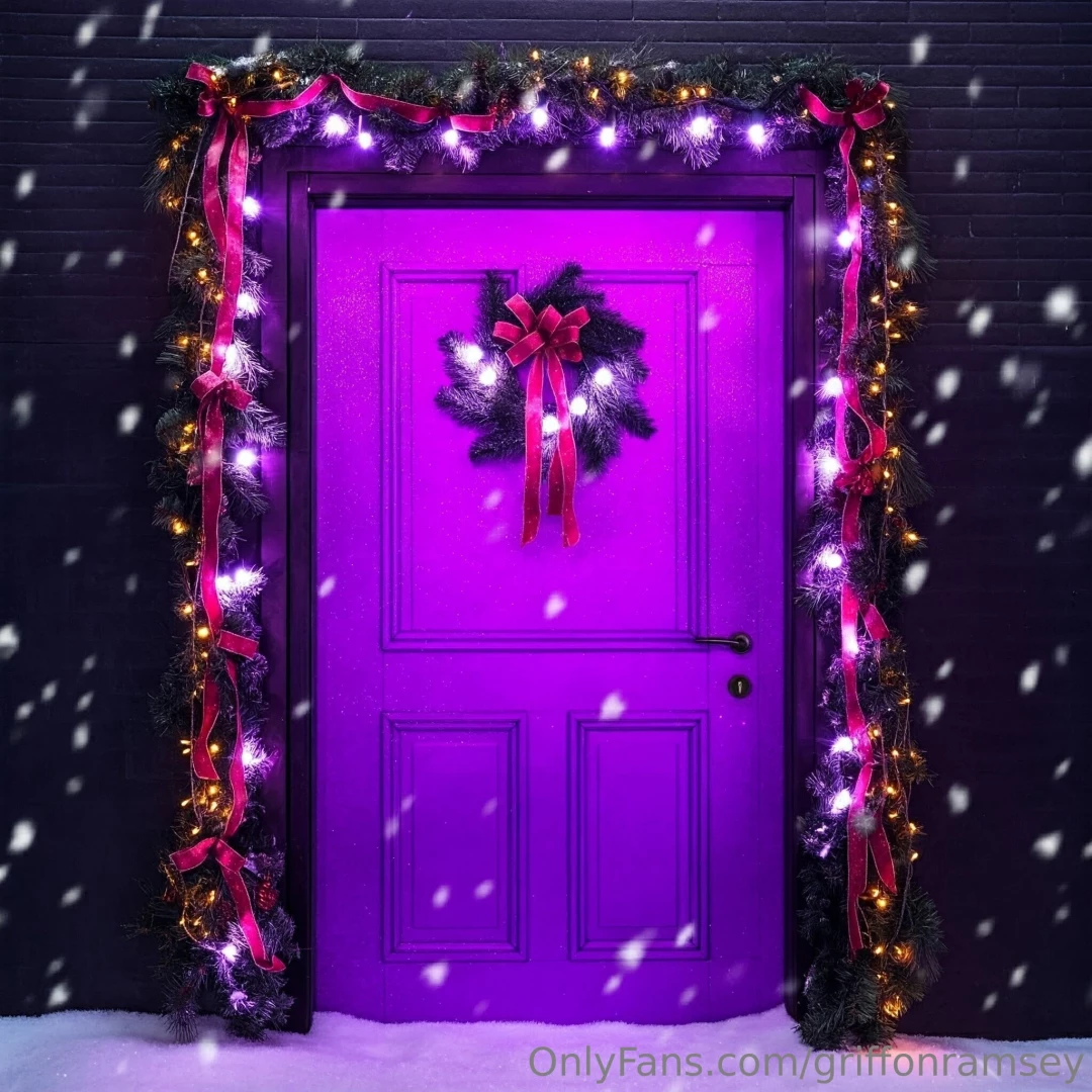 Day 21 of the panty advent-ture is here and this one is a little free 