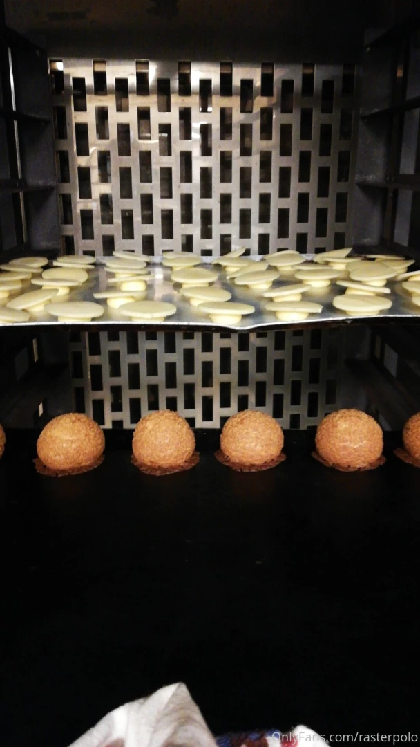Choux dough for profiteroles 