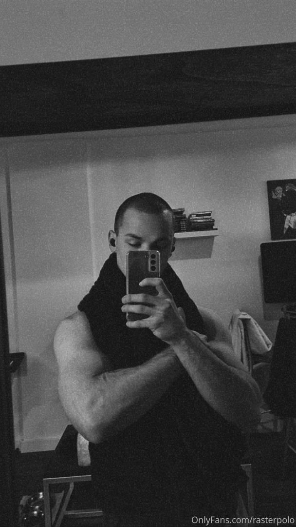 Do you enjoy cold showers cus i freaking love them 
