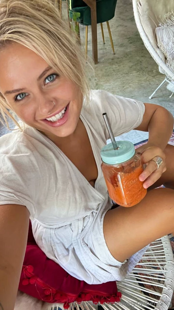 I have to share my love for smoothies with you all they re my go-to 