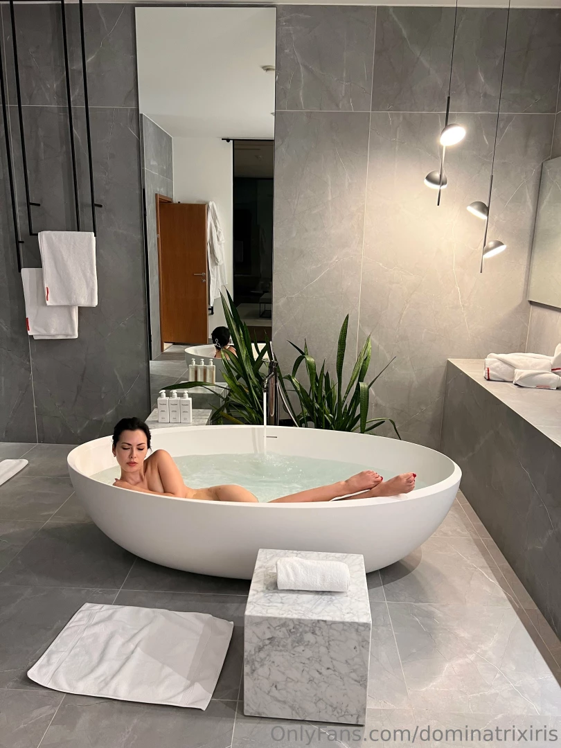 Oh i will definitely let you stay while i take a bath except you will 