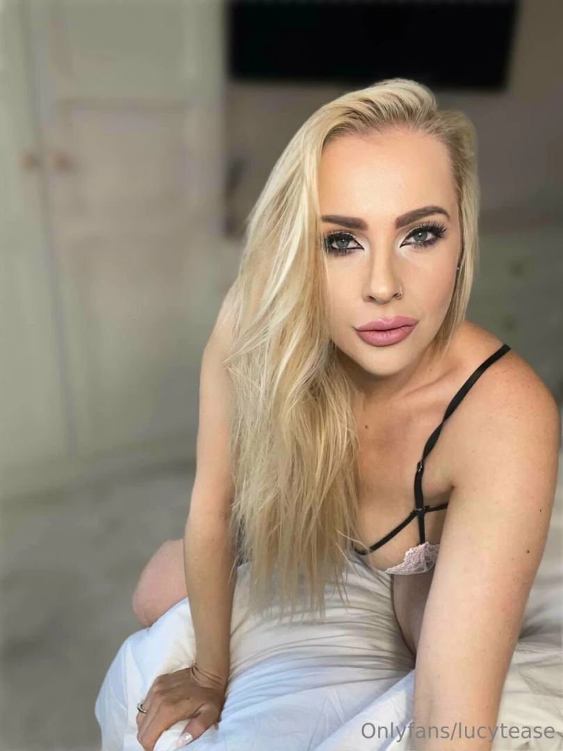 Dm me and i ll make your day 