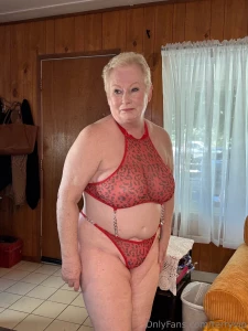 Hey hunny what do you want to see mommy do part 41