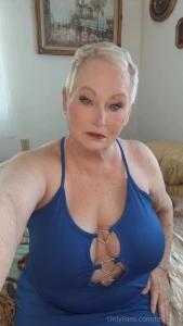 Feeling horny like me msg me part 67