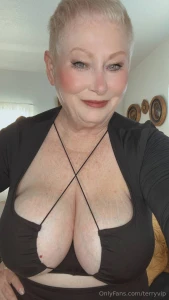 Check your dm something naughty waiting for you part 4