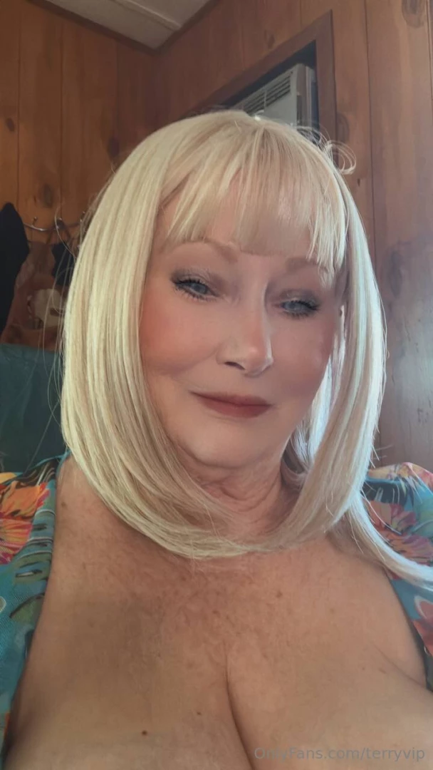 Check your dm something naughty waiting for you part 5 